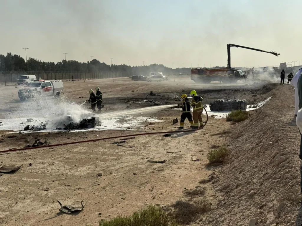 Tejas Fighter Jet Exhibits Bravery at Dubai Airshow 3 5dn7me68 dubai crash site 625x300 21 November 25
